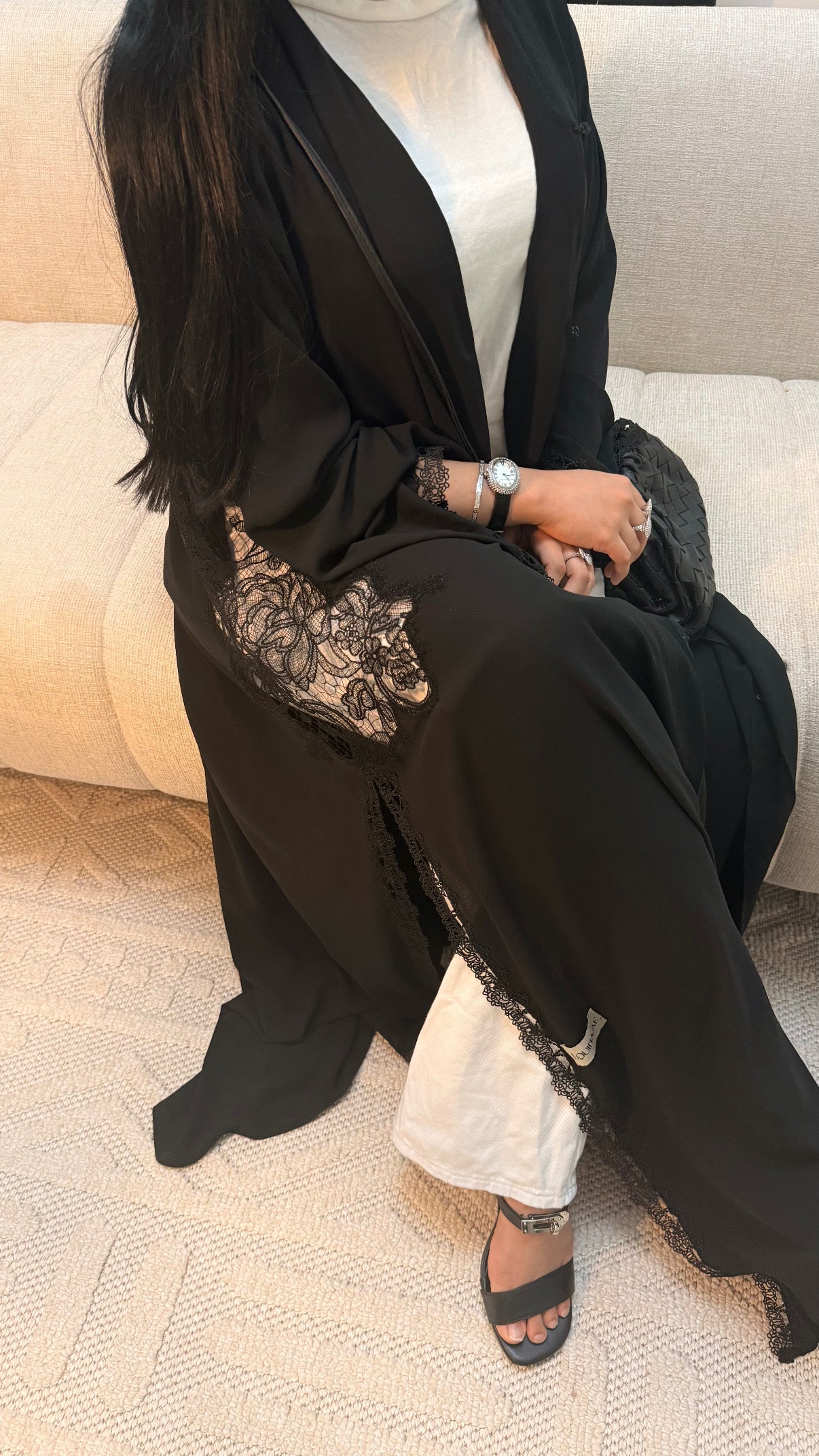 EQ20 Black Lace Panel Abaya