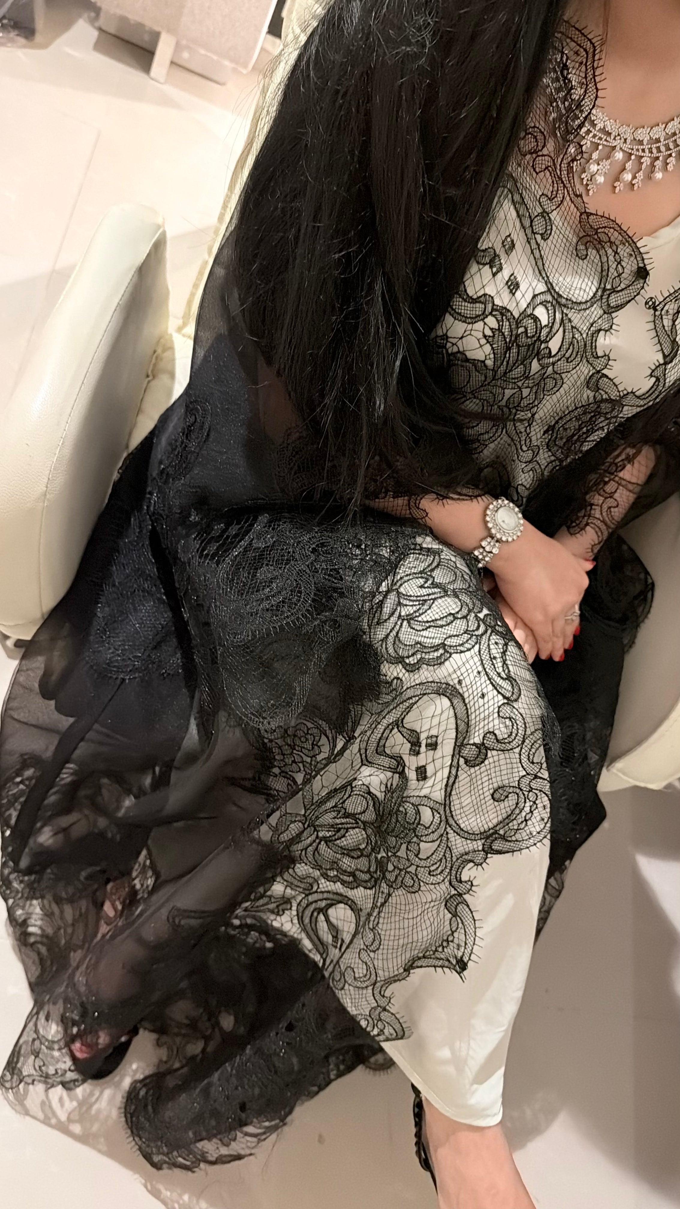 EQ017 Abaya