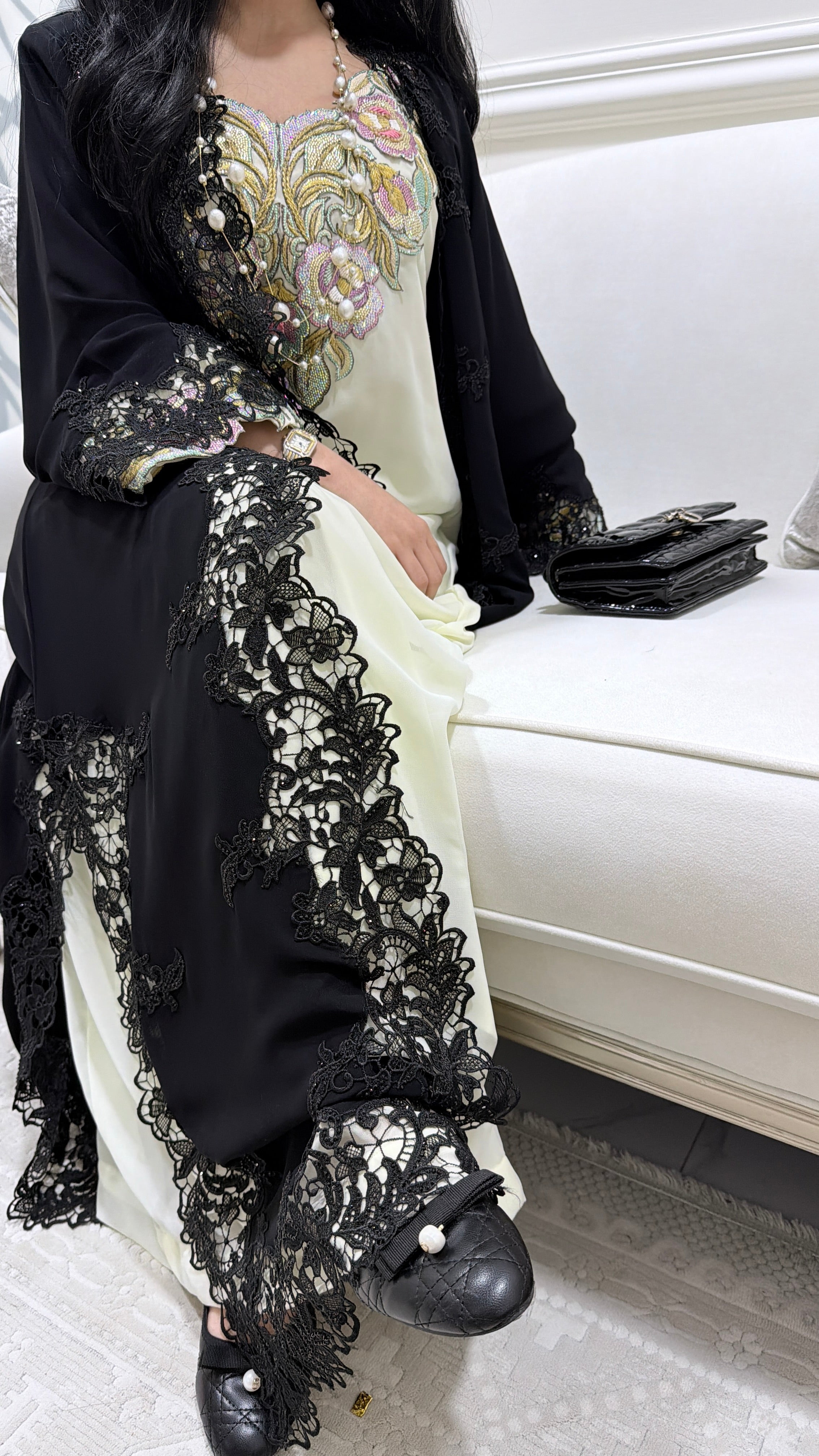 EQ05 Full Lace Abaya