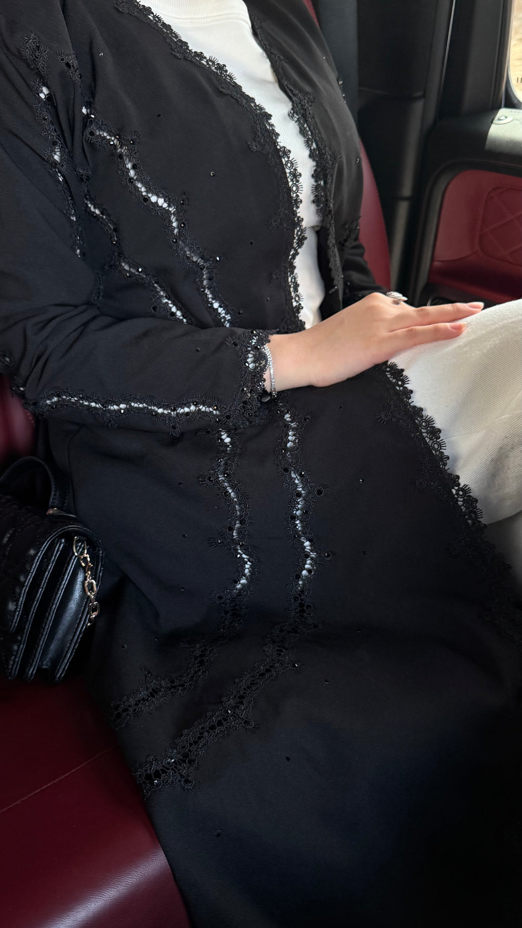 EQ03 Lace Detail Abaya