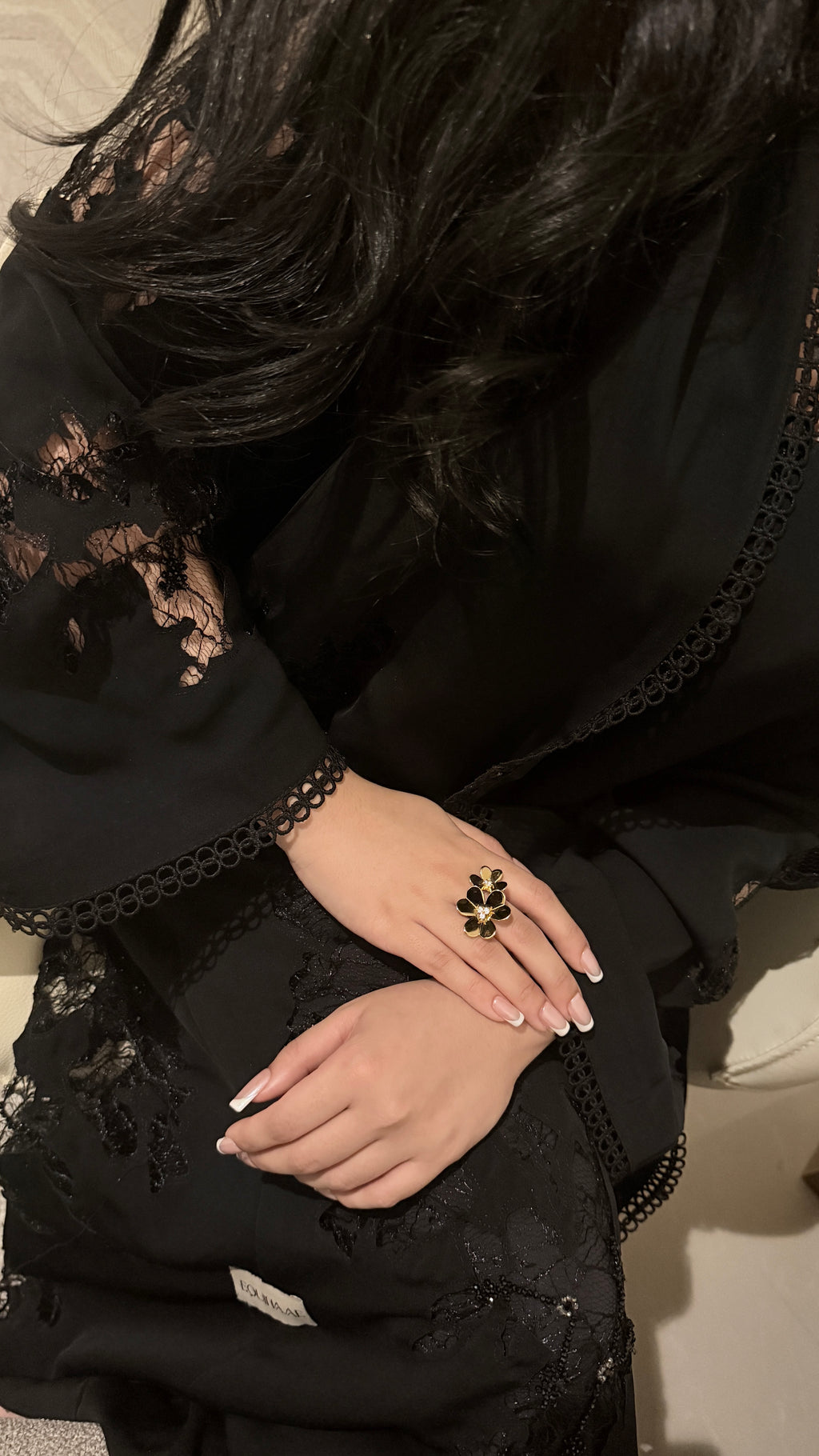 EQ045 Floral Lace Abaya