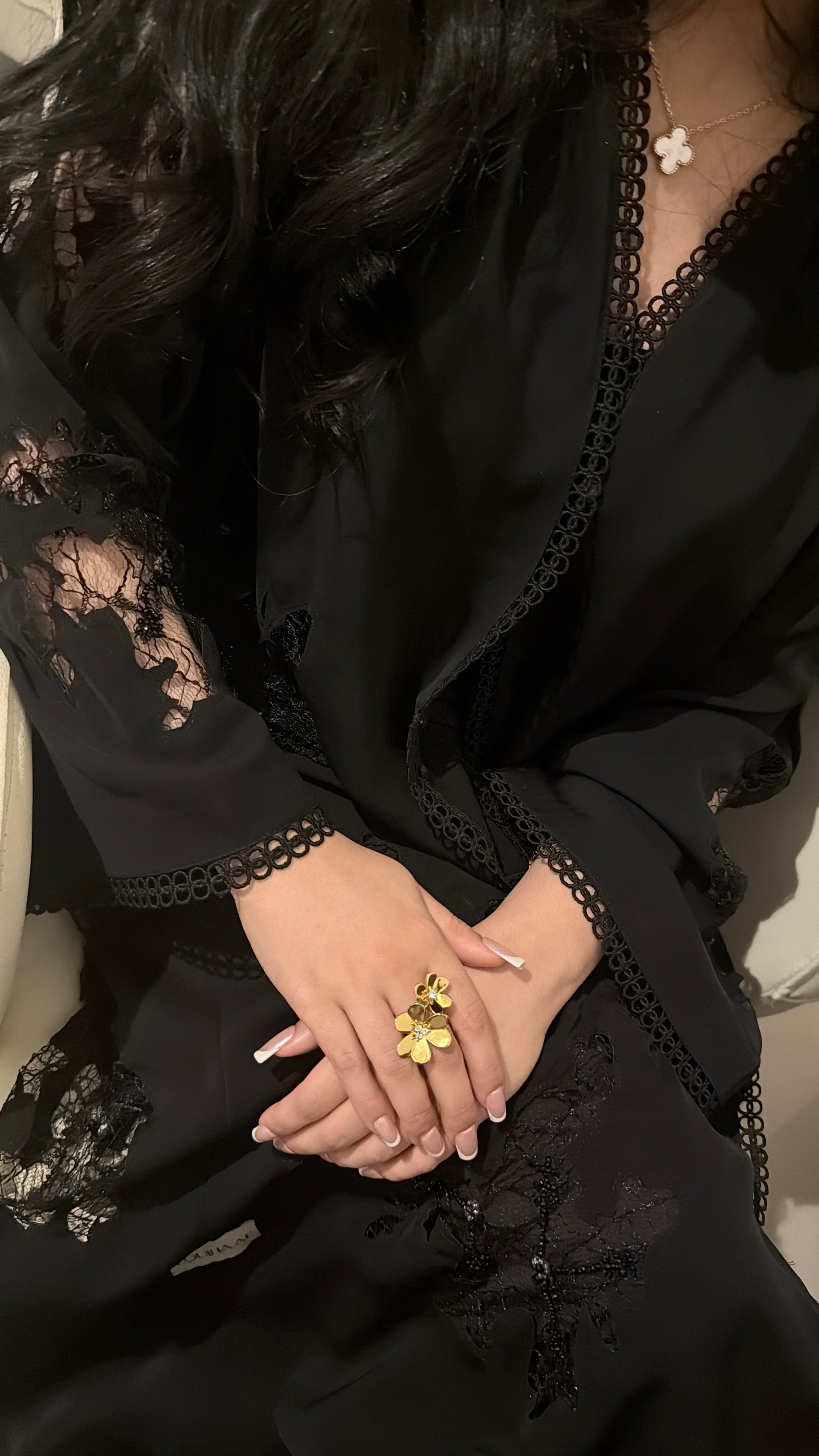 EQ045 Floral Lace Abaya