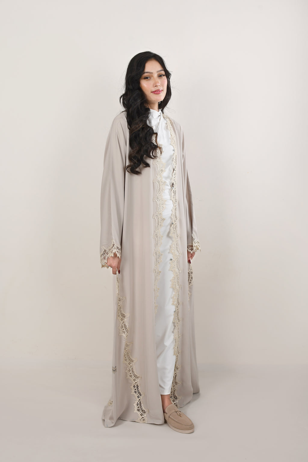 EQ06 Beige Full Lace Abaya