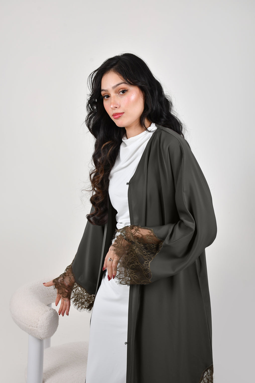 EQ07 Lace Trim Abaya